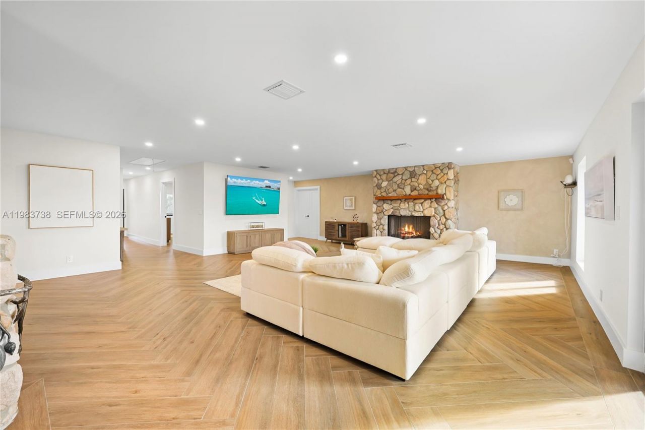 3320 SW 121st Ave , Davie, FL 33330 Photo