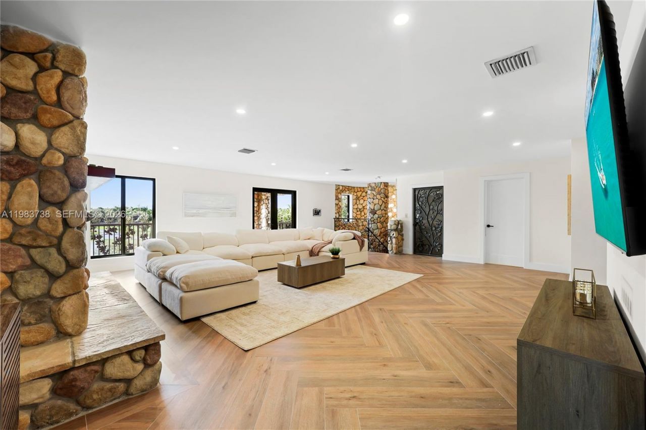 3320 SW 121st Ave , Davie, FL 33330 Photo