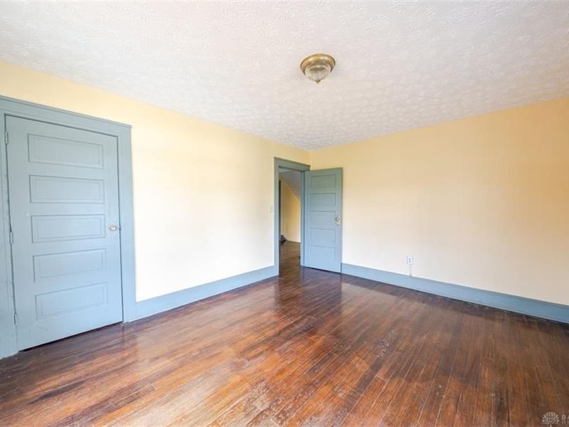 740 E Central Avenue, Miamisburg, OH 45342 Photo 23