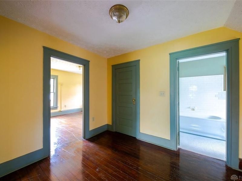 740 E Central Avenue, Miamisburg, OH 45342 Photo 27