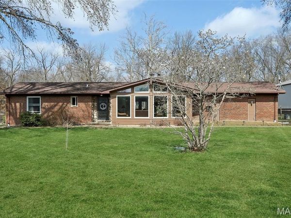 3337 Heavenly Drive , Trenton, IL 62293