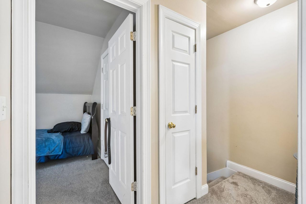 373 Springview Lane Photo 16