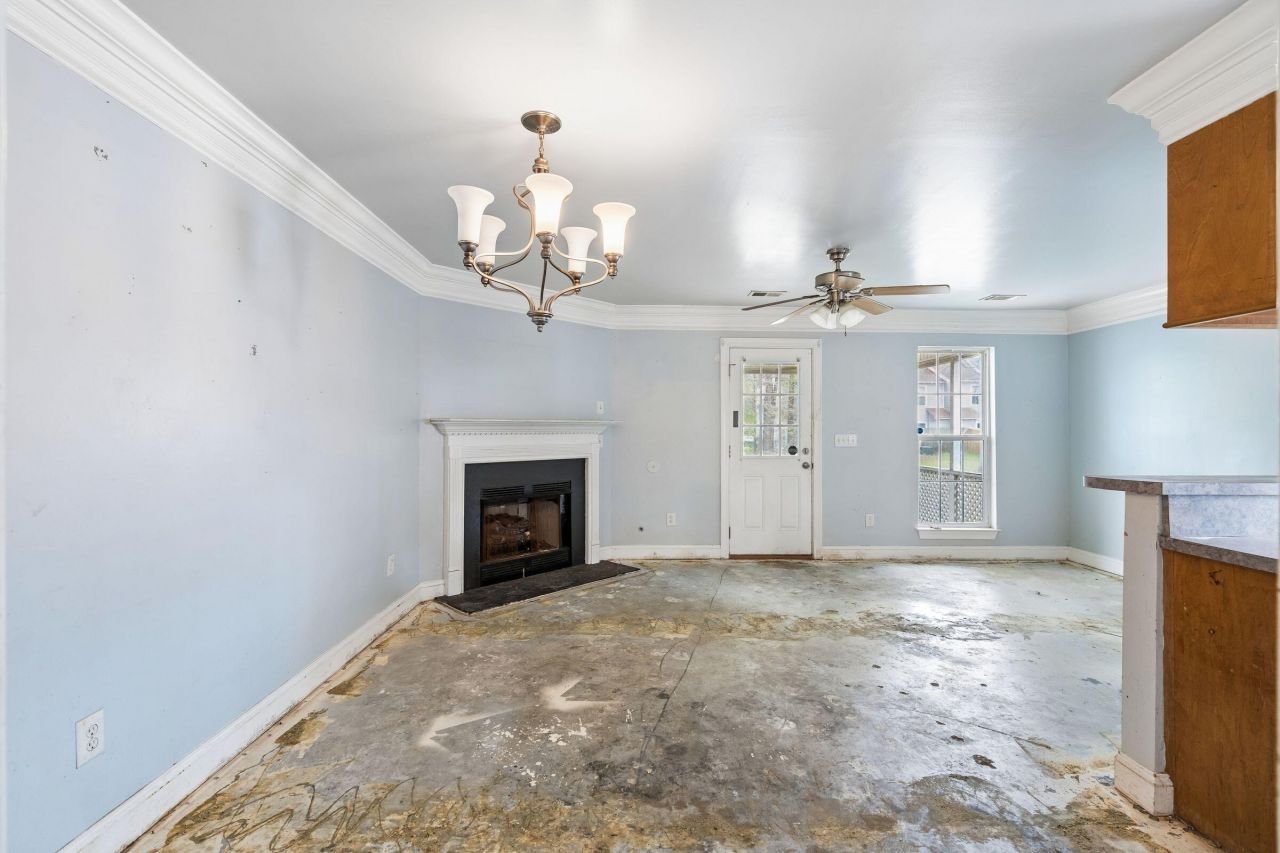 373 Springview Lane Photo 36