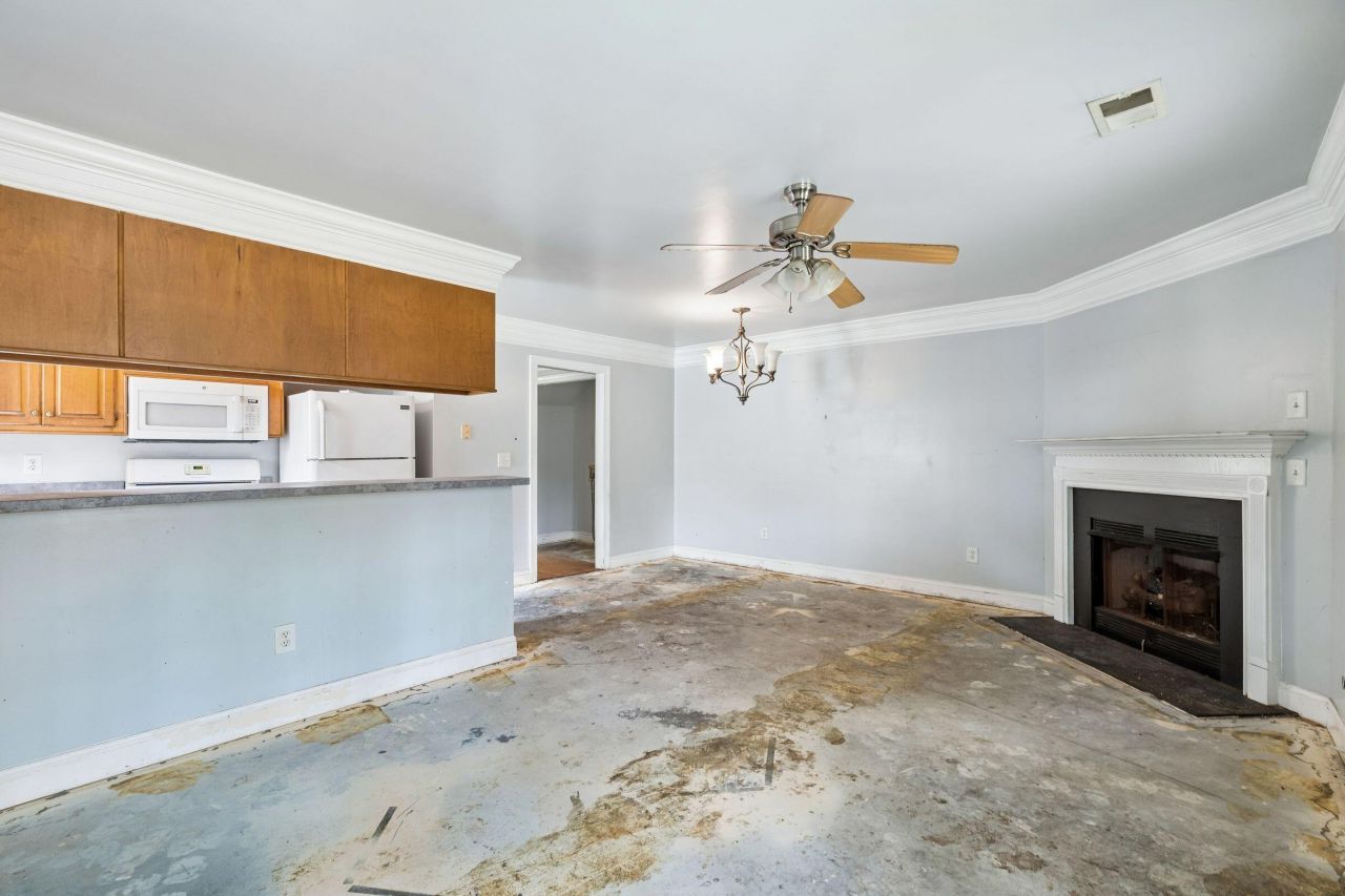 373 Springview Lane Photo 38