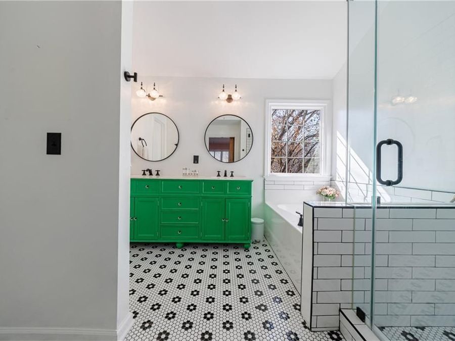 Property Image 39