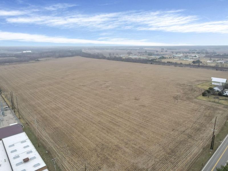 612 Tarlton Road, Circleville, OH 43113 Photo 6