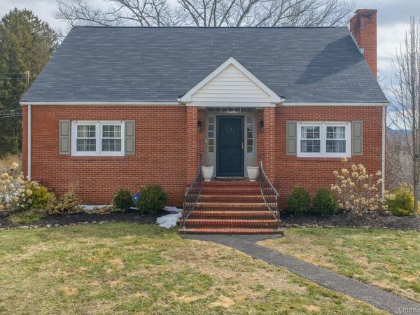 5 Sunrise Terrace, New Windsor, NY 12553