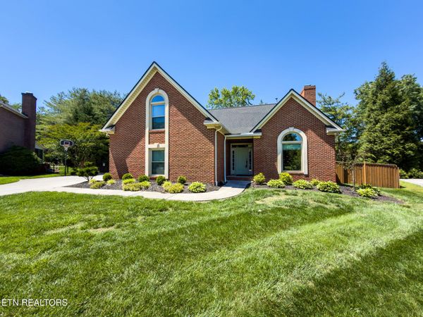 11770 Crystal Brook Lane, Knoxville, TN 37934