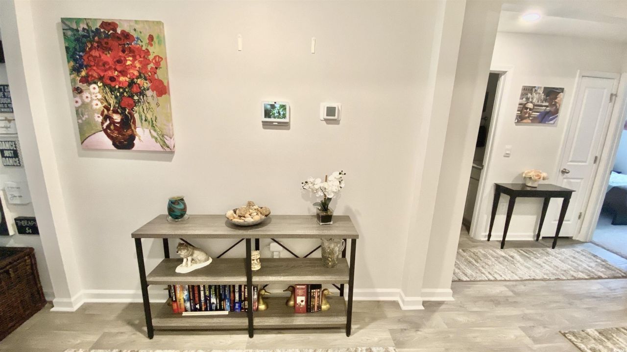 328 Woodcross Court Photo 12