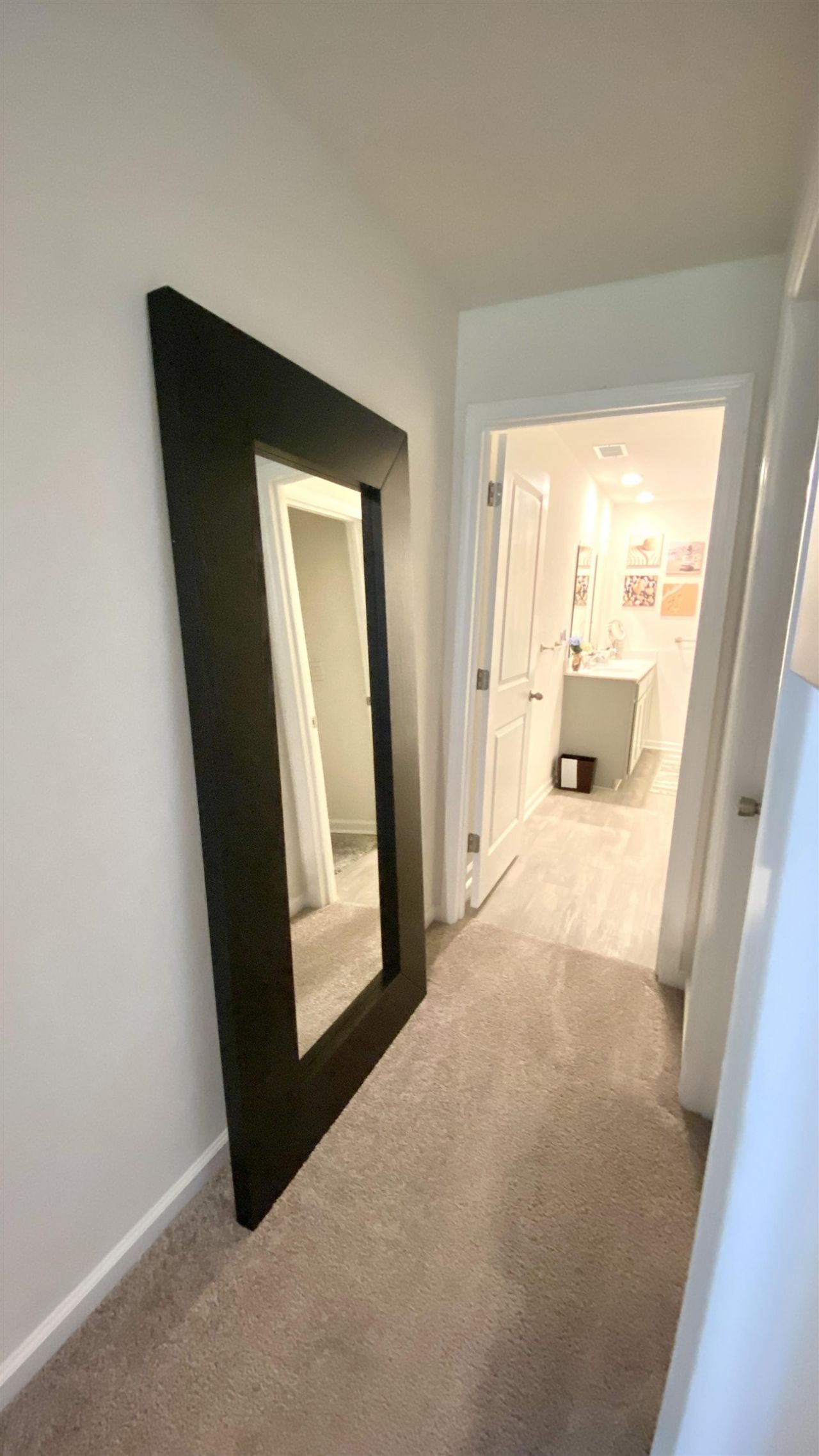 328 Woodcross Court Photo 33