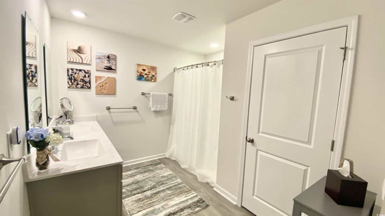 328 Woodcross Court Photo 34