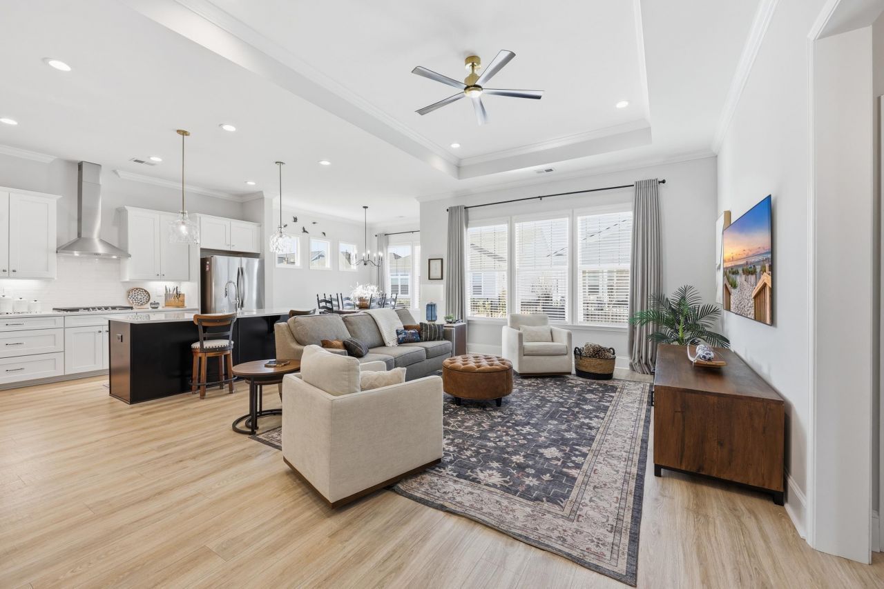 6431 Berg St. Photo 14