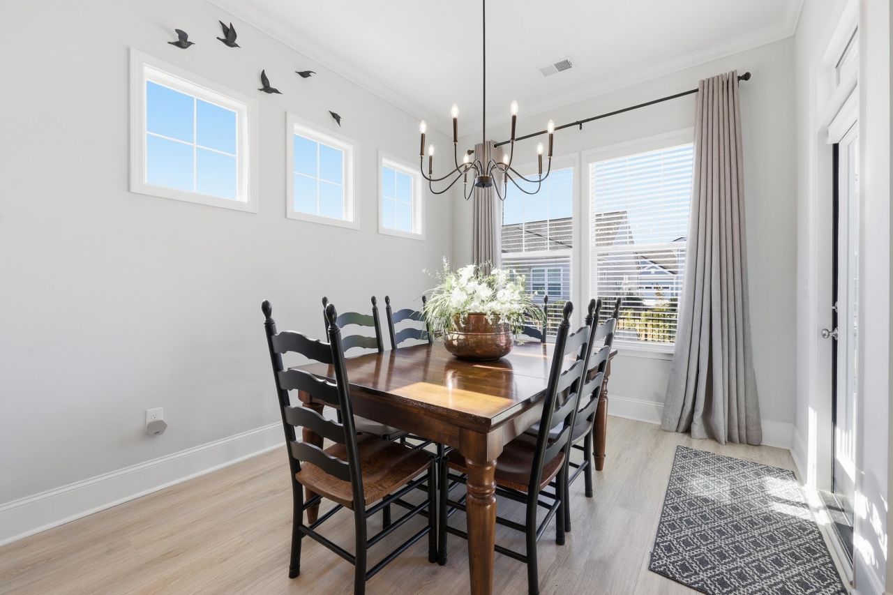 6431 Berg St. Photo 16