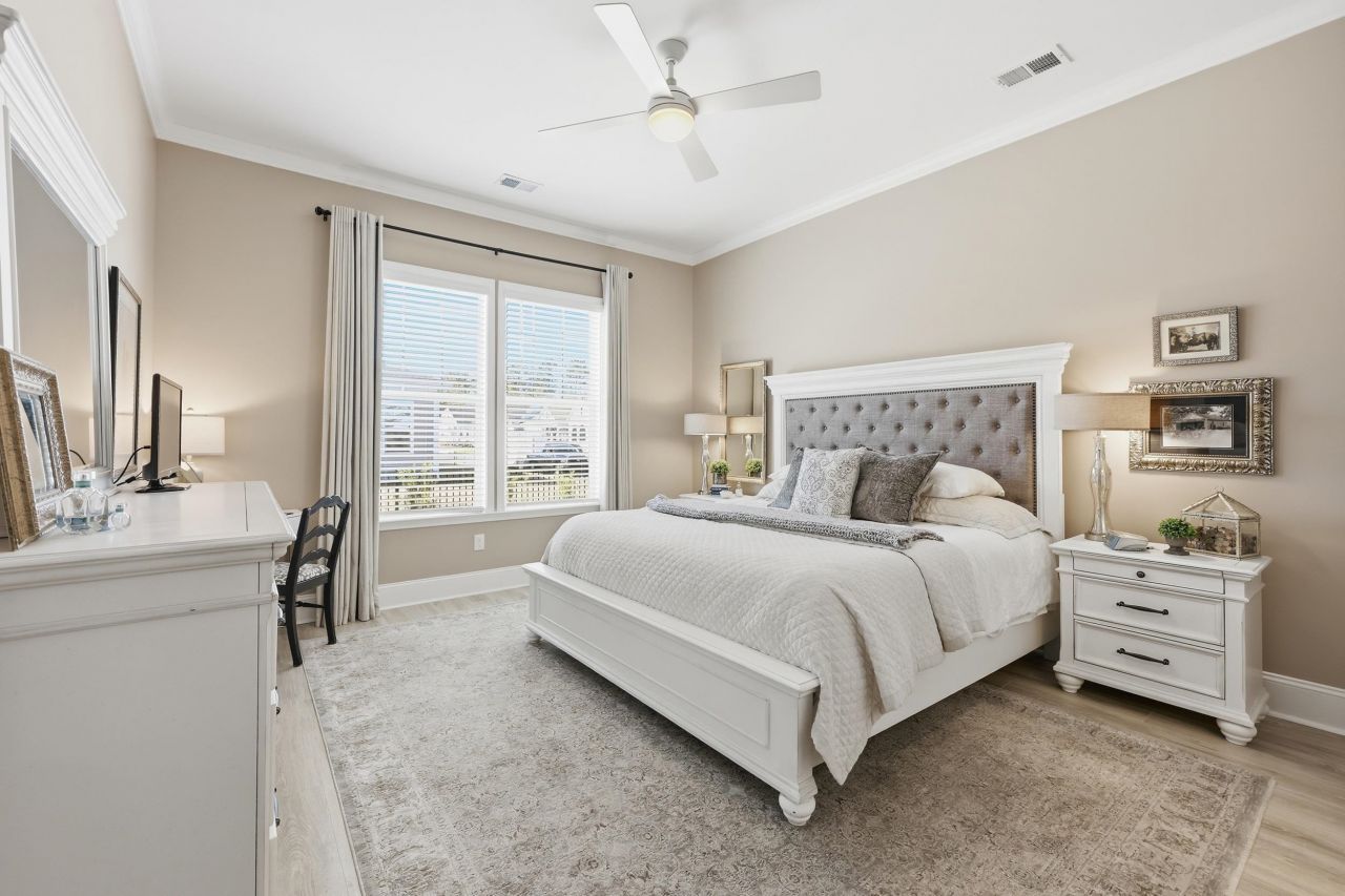 6431 Berg St. Photo 17