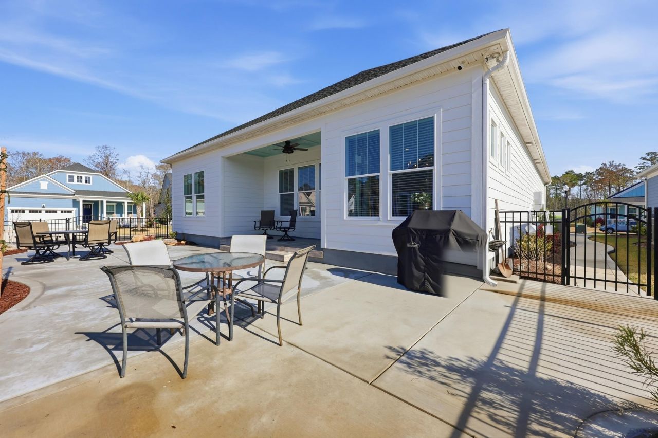 6431 Berg St. Photo 26