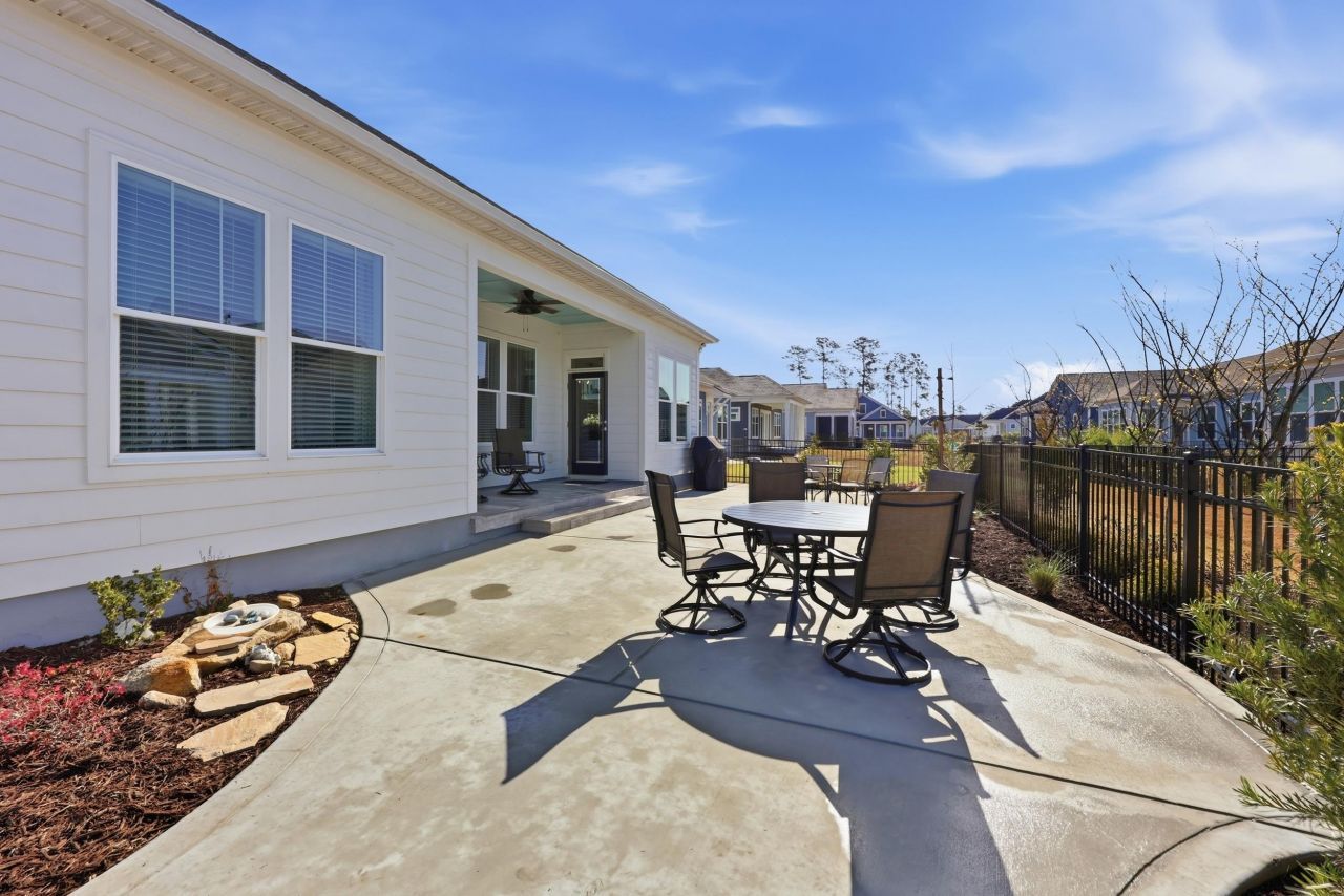 6431 Berg St. Photo 27