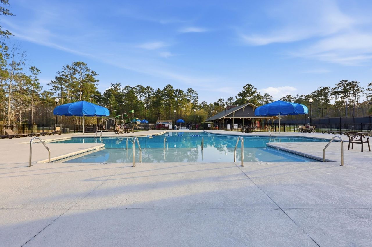 6431 Berg St. Photo 32