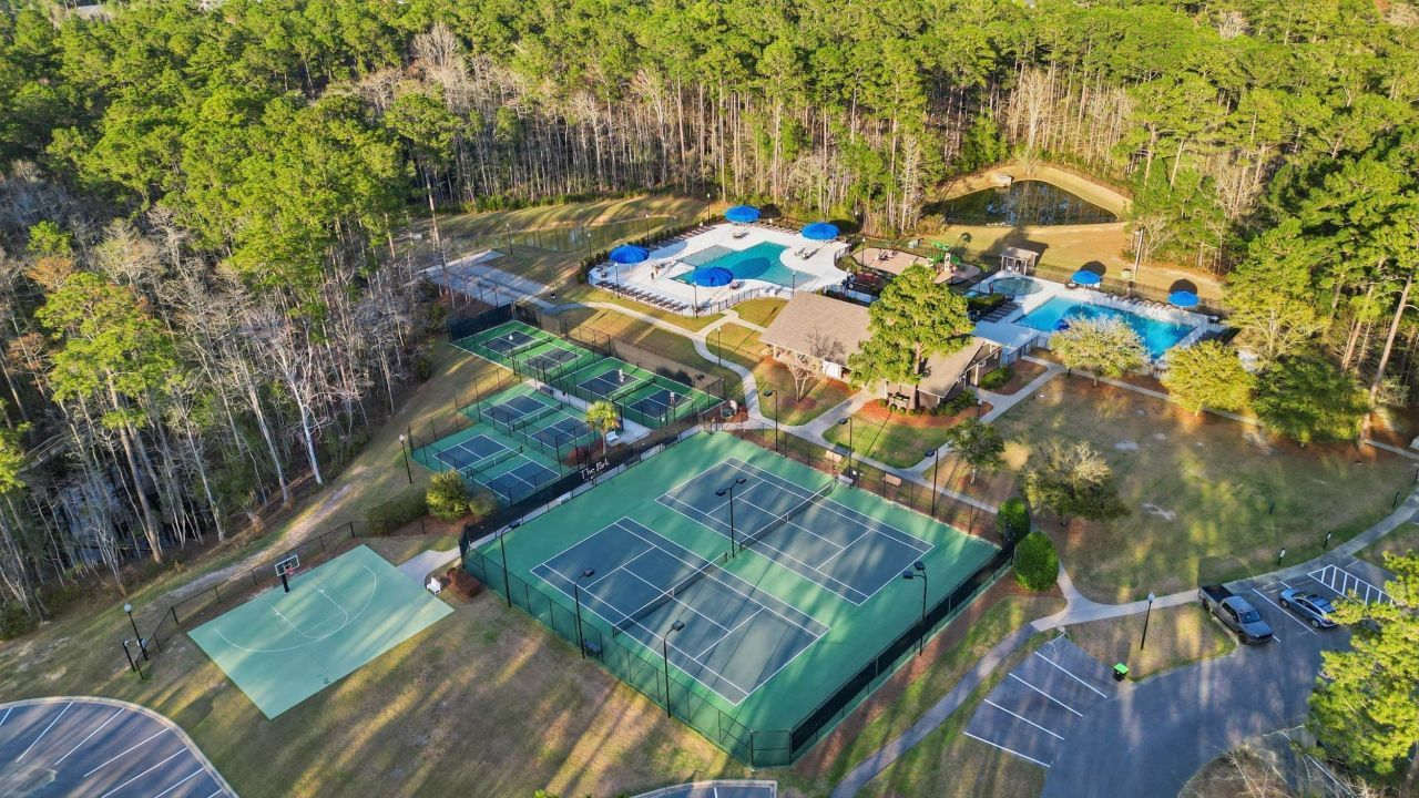 6431 Berg St. Photo 36