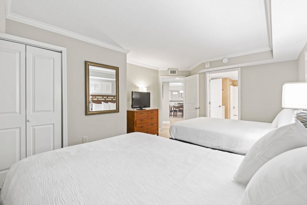 5300 N Ocean Blvd.  Photo 19