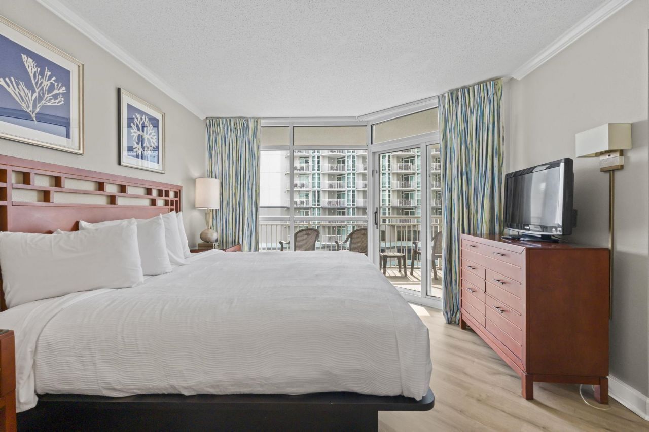 5300 N Ocean Blvd.  Photo 22