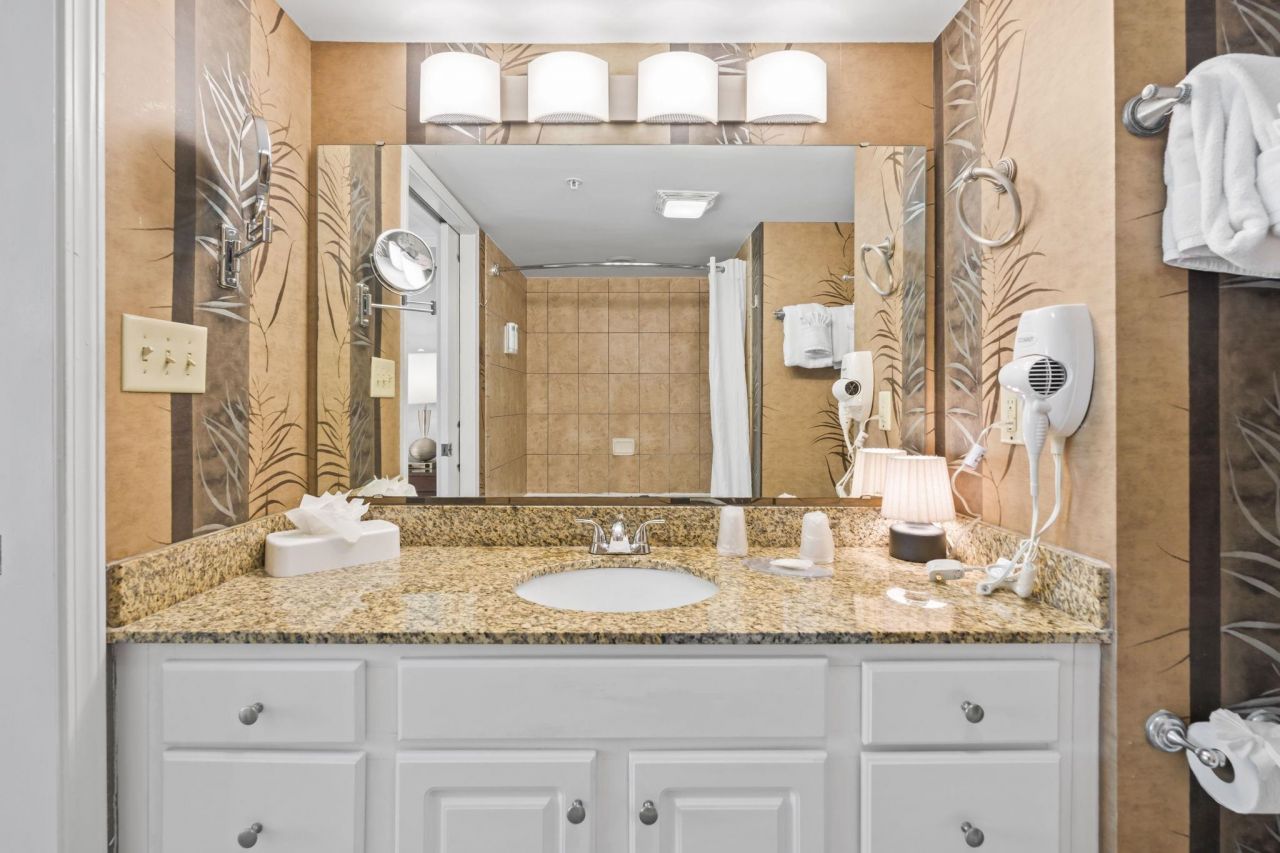 5300 N Ocean Blvd.  Photo 24