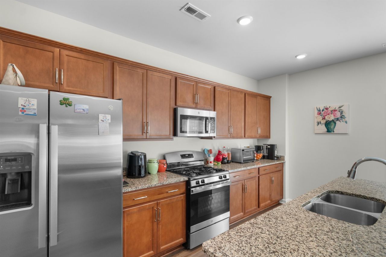 152 Wagner Cir. Photo 7