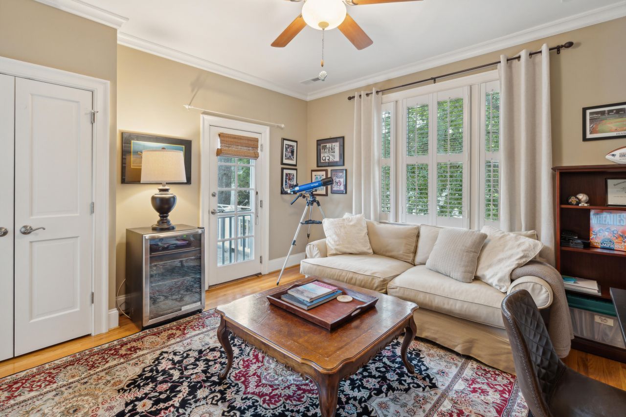 50 Serendipity Street Photo 23