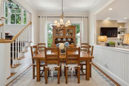 50 Serendipity Street photo 4