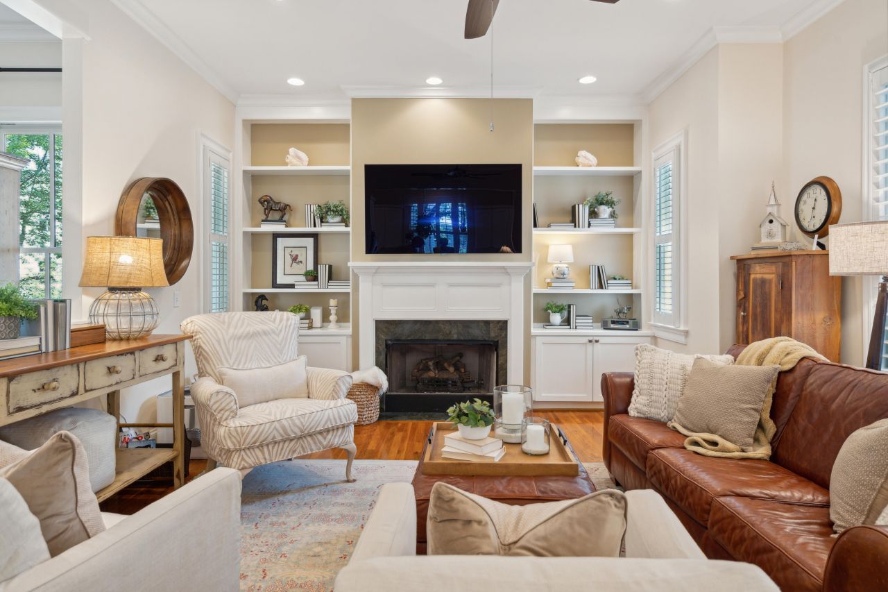 50 Serendipity Street Photo 7