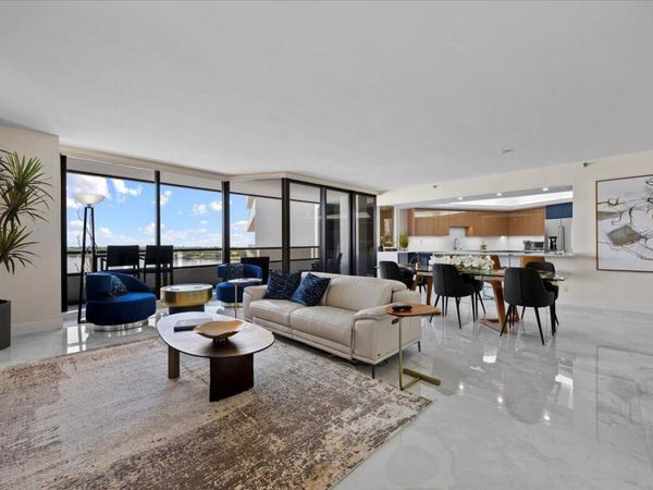 100 Lakeshore Drive, Unit 1154, North Palm Beach, FL 33408