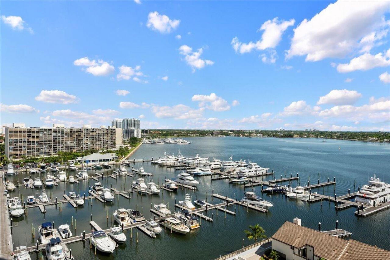 100 Lakeshore Drive, Unit 1154, North Palm Beach, FL 33408 Photo
