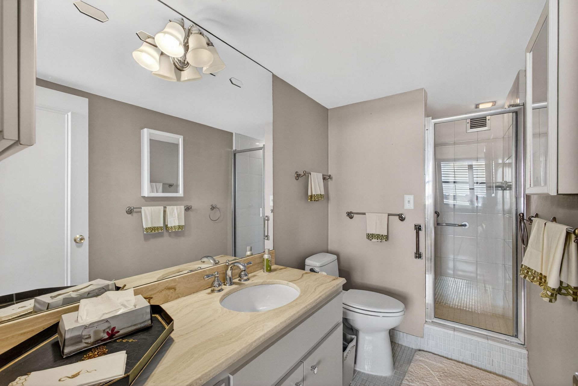 2600 N Flagler Drive, Unit 610, West Palm Beach, FL 33407 Photo