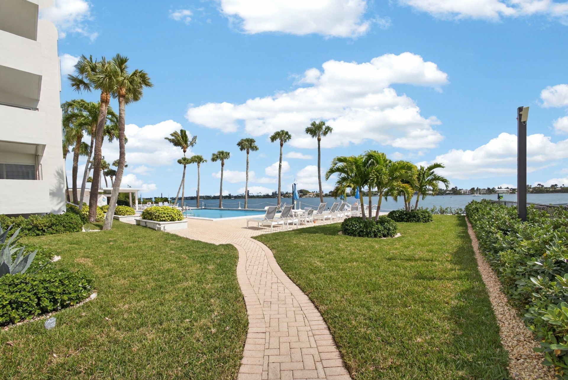 2600 N Flagler Drive, Unit 610, West Palm Beach, FL 33407 Photo