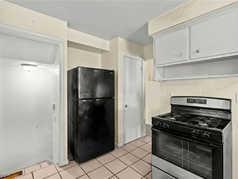 3817 Woodbridge Avenue, Cleveland, OH 44109 Photo 11