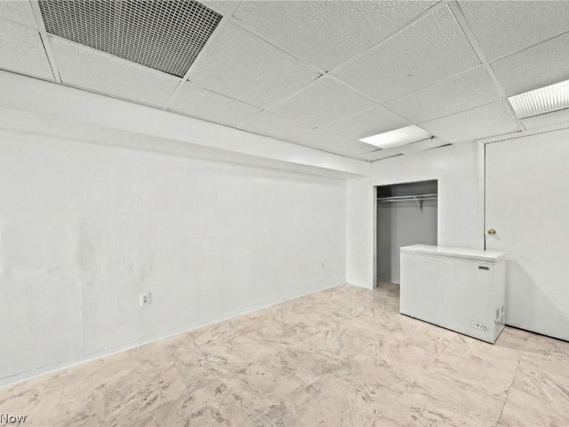 3817 Woodbridge Avenue, Cleveland, OH 44109 Photo 30