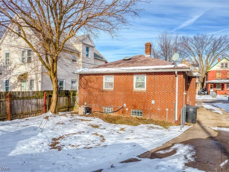 3817 Woodbridge Avenue, Cleveland, OH 44109 Photo 39