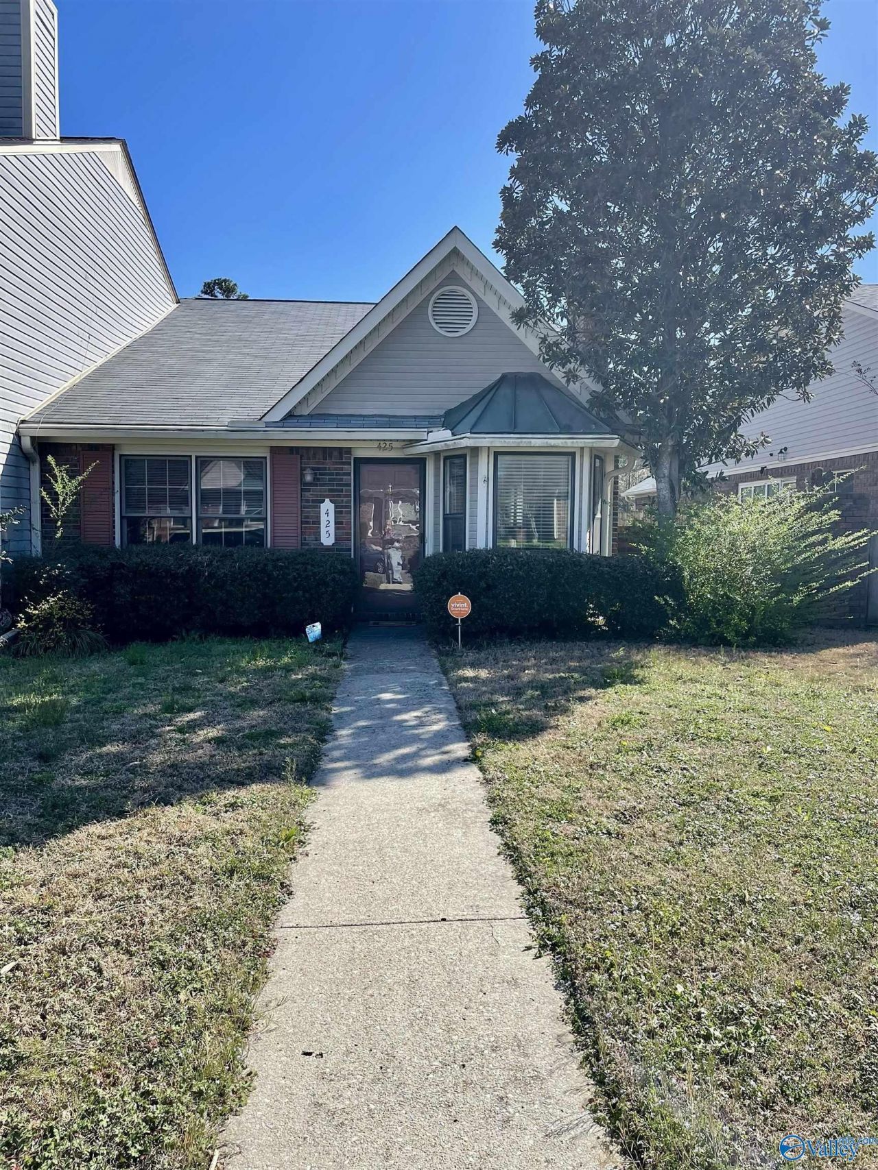 425 Autumnwood Drive, Decatur, AL 35601 Main Photo