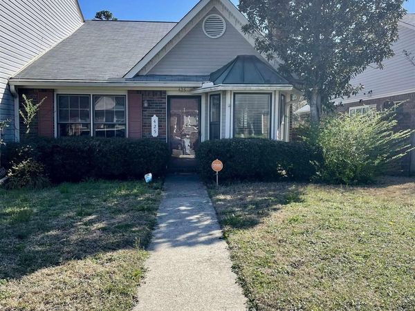 425 Autumnwood Drive, Decatur, AL 35601
