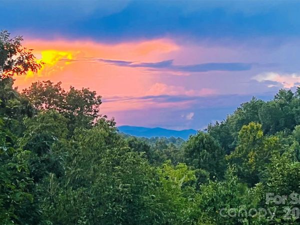 123 Isuhdavga Court, Brevard, NC 28712