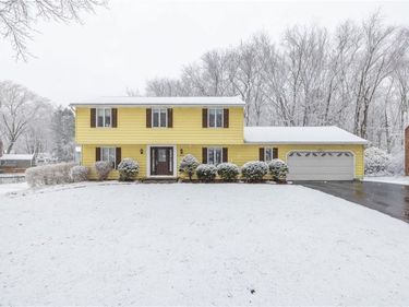 18 Bent Oak Road , Rochester, NY 14624