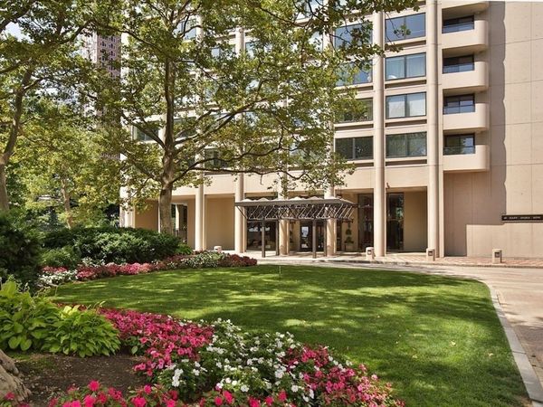 65 East India Row, Unit 22AB, Boston, MA 02110