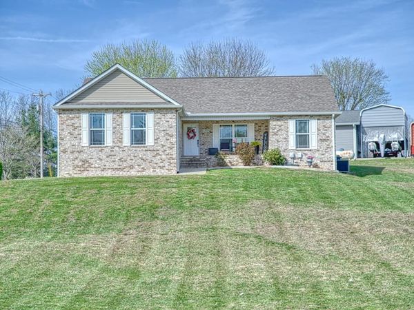 1320 Bay View Drive, Cookeville, TN 38506