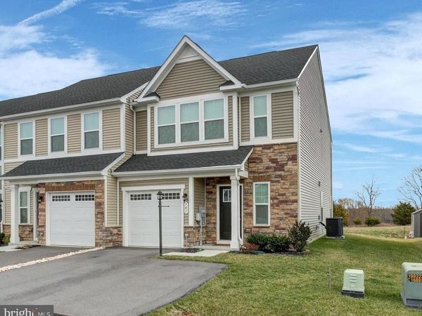 741 RAEANN DRIVE, GREENCASTLE, PA 17225