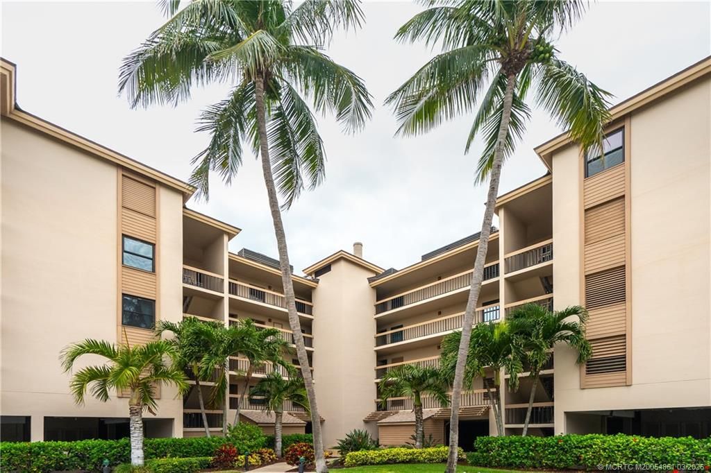 2641 NE Ocean Boulevard, Unit 405, Stuart, FL 34996 Photo