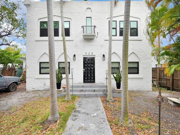 528 NW 47th St, Unit 2, Miami, FL 33127