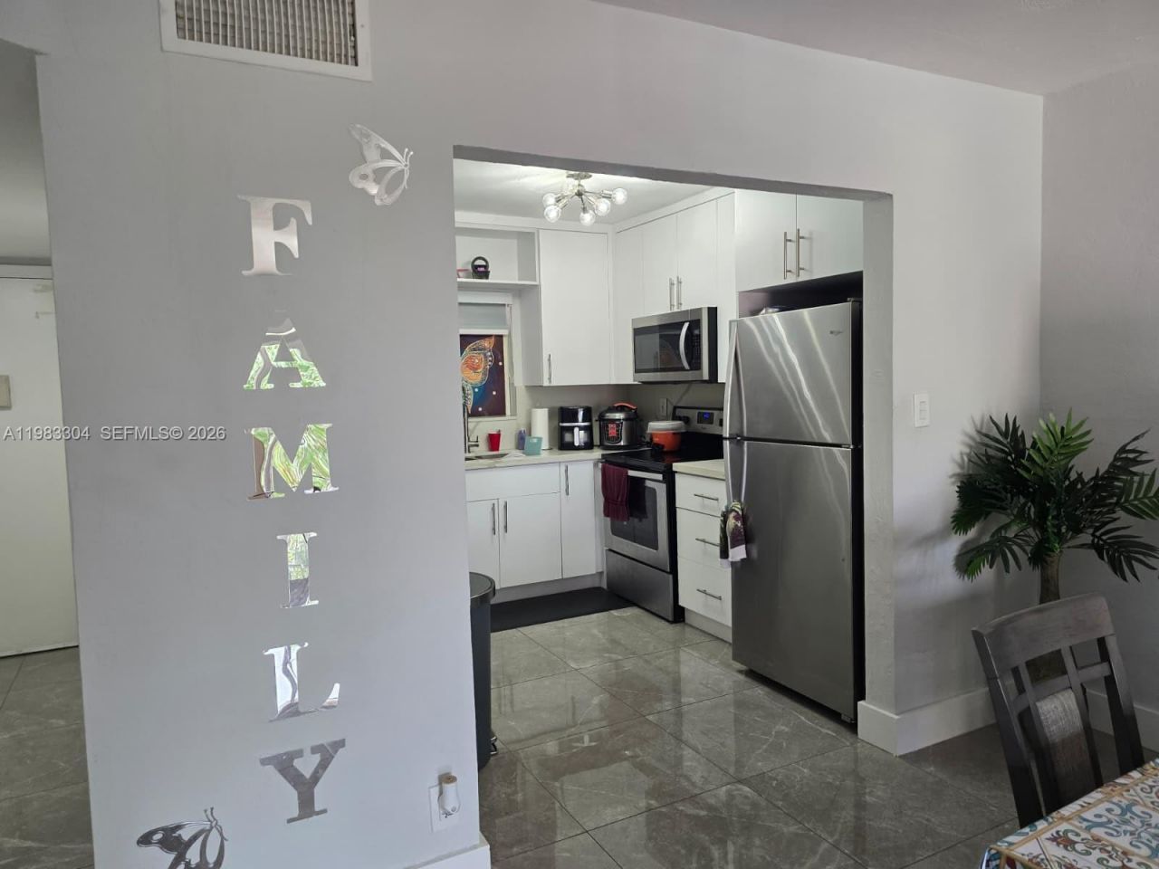 13715 Kendale Lakes Cir, Unit A-308, Miami, FL 33183 Photo