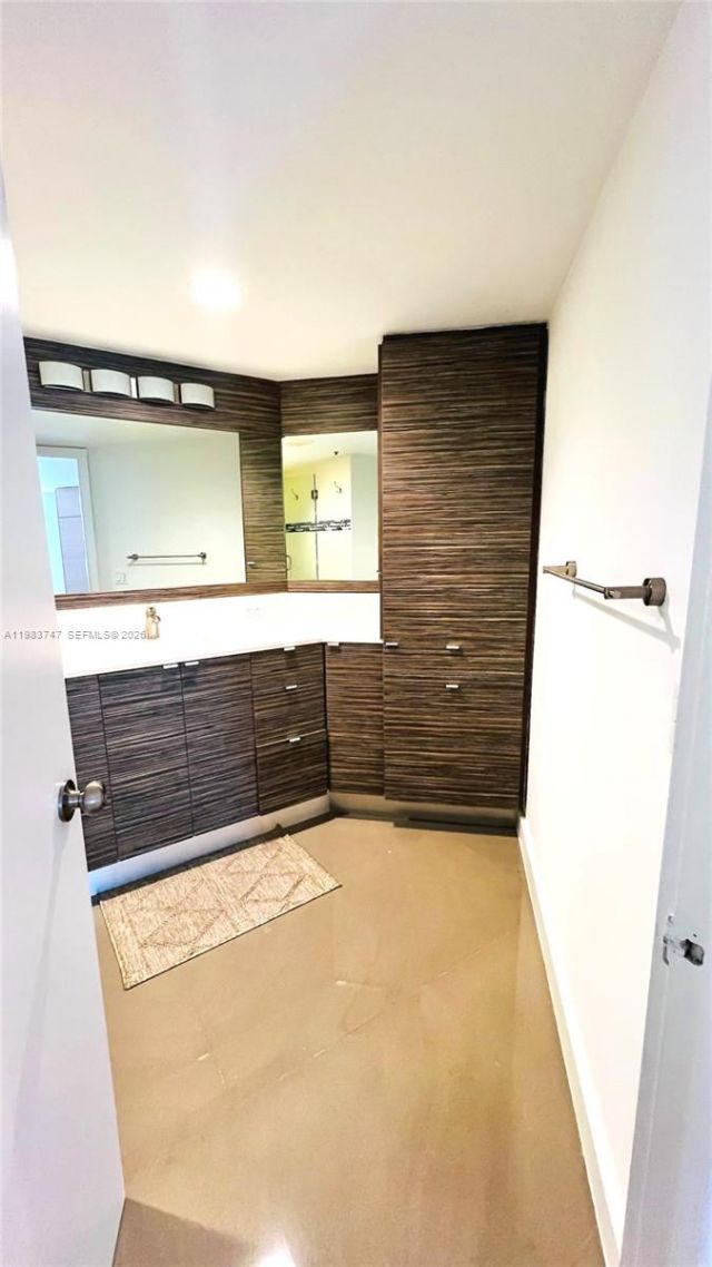 1700 NW N River Dr , Unit 404, Miami, FL 33125 Photo