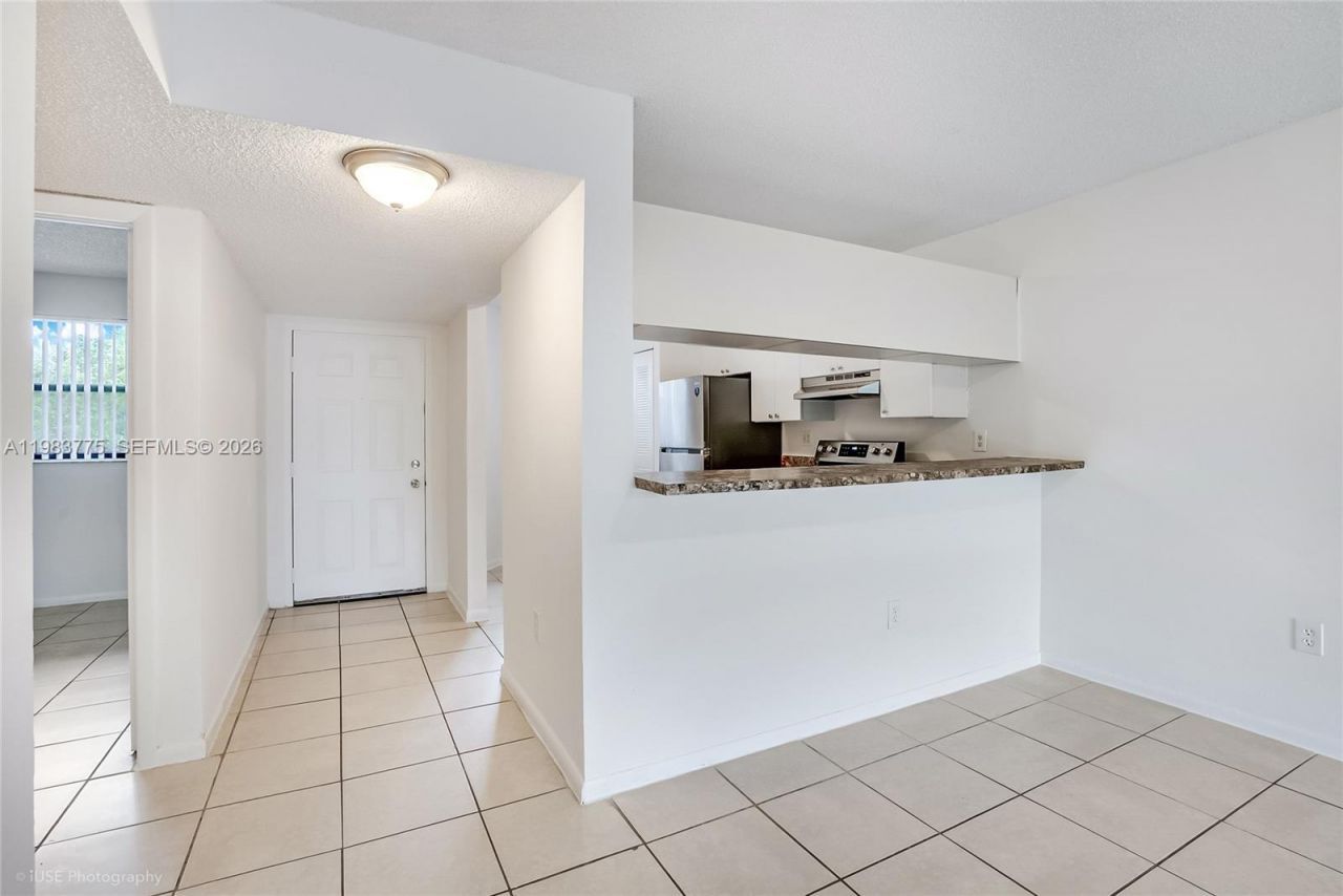 9992 Nob Hill Pl , Unit 9992, Sunrise, FL 33351 Photo