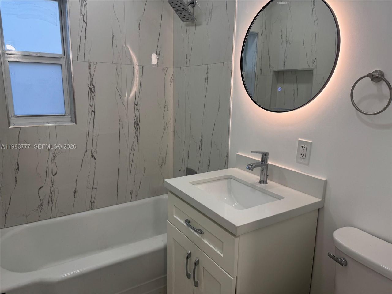 3920 Charles Ter , Miami, FL 33133 Photo