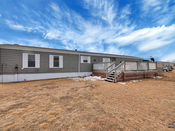 300 E MAIN ST, Hermosa, SD 57744